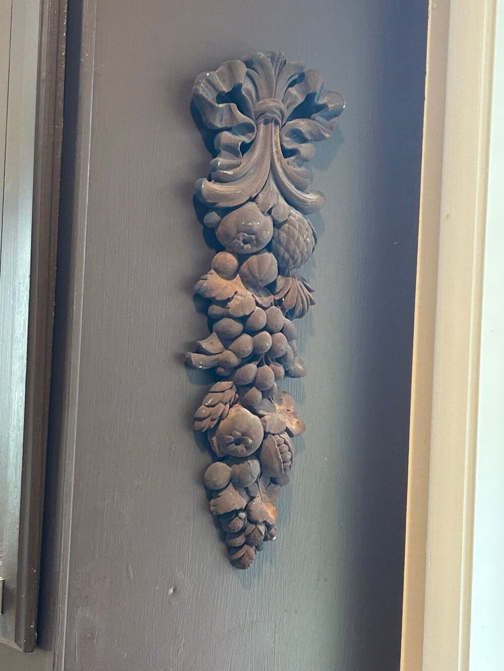 Vtg Mid Century Syroco Style Fruit Floral Wall Swag Molded Wood Composite Plaque
